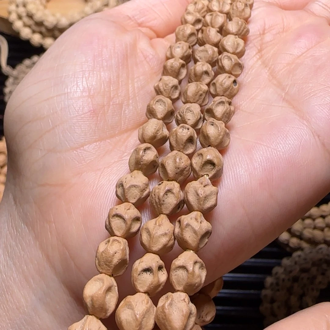 吊坠柏香籽/百香籽乘***航