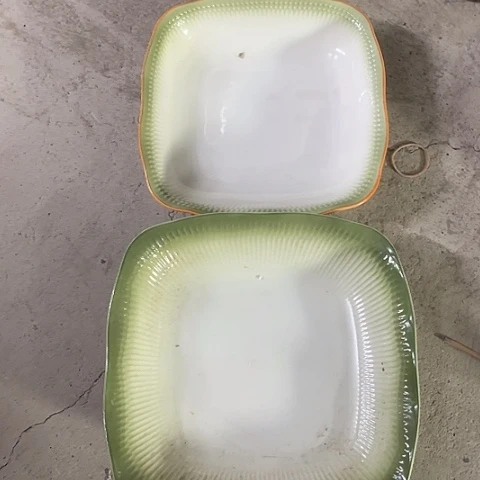 微瑕，不能明火，四方盘2个