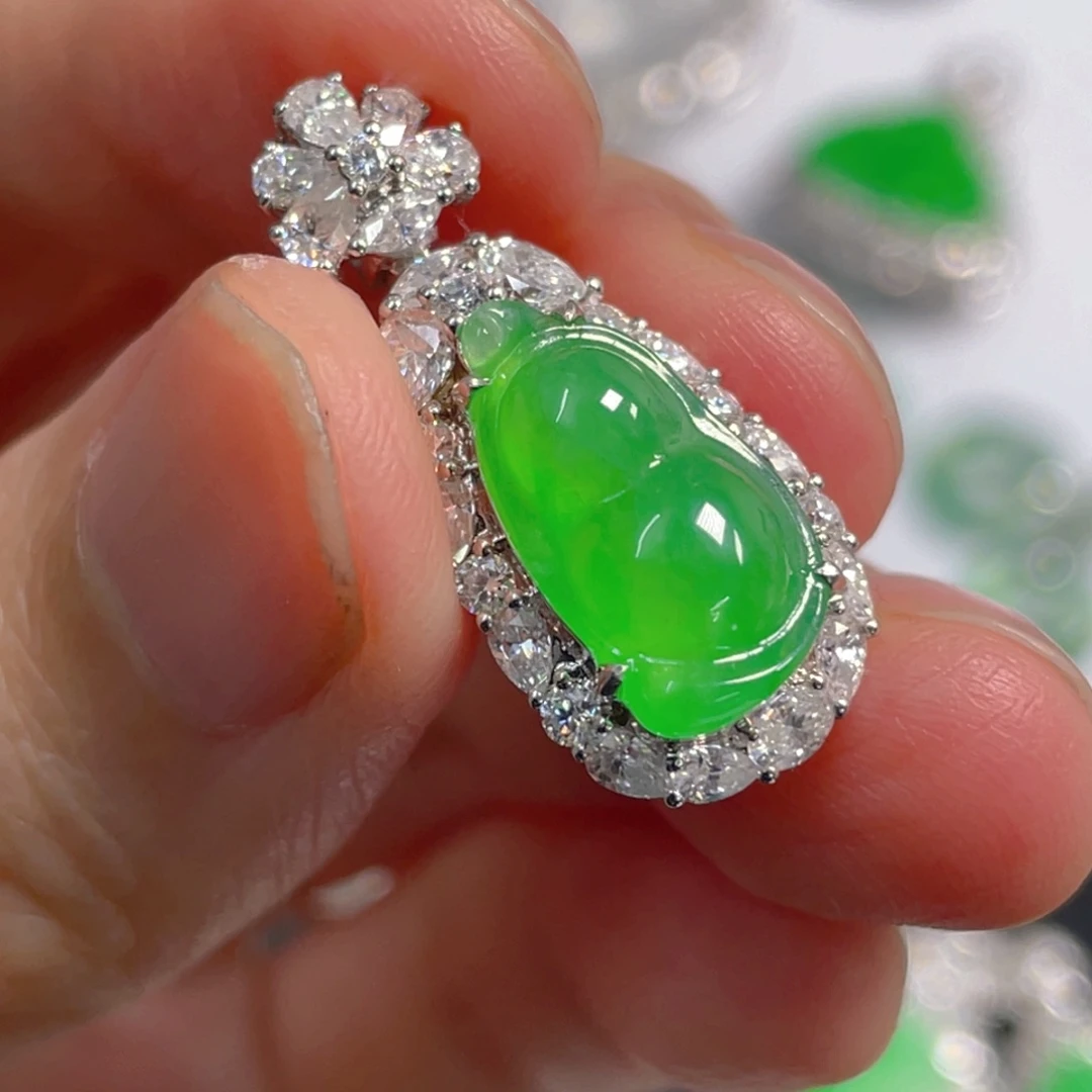 翡翠18K金镶嵌吊坠(不含链)