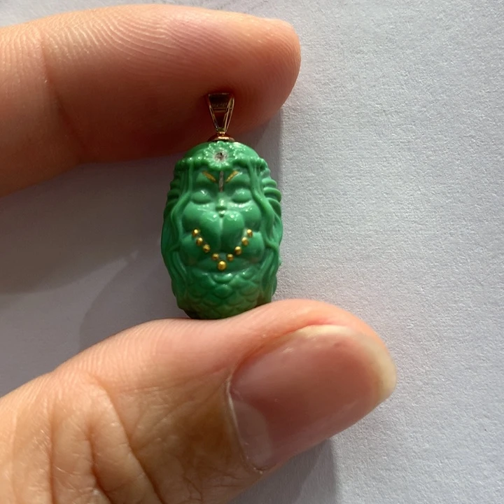 绿松石吊坠18K金镶嵌