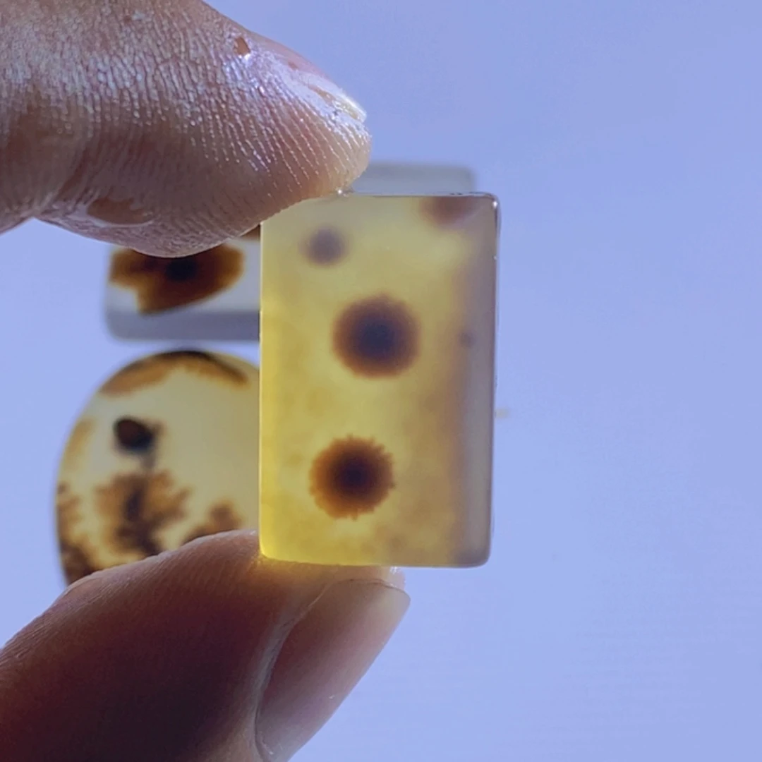 玛瑙/玉髓颈饰未镶嵌追****华