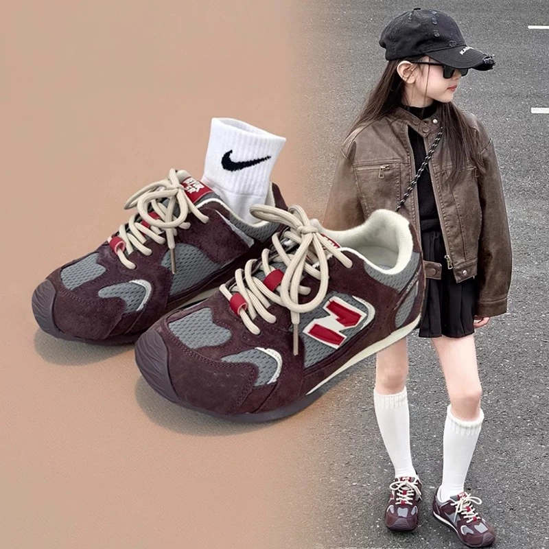 儿童运动鞋新款德训鞋男童女童阿甘软底轻便潮款跑步鞋XL28