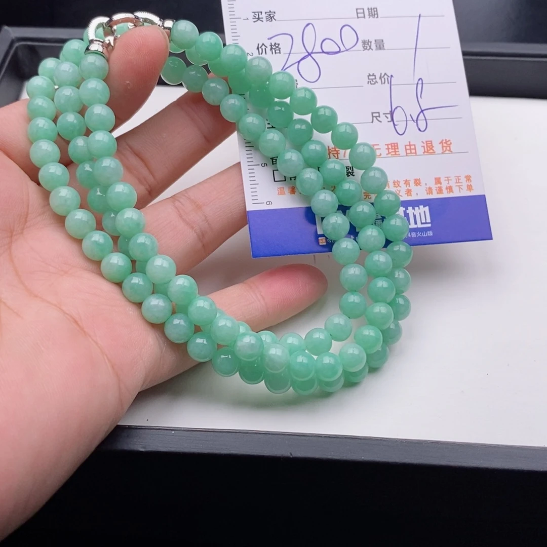 未镶嵌手链翡翠多样性