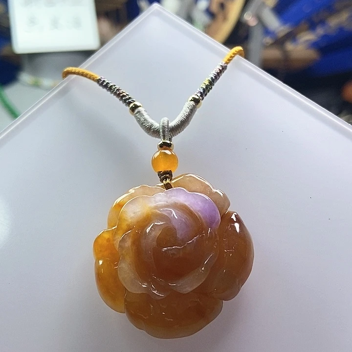 吊坠(赠链)未镶嵌翡翠