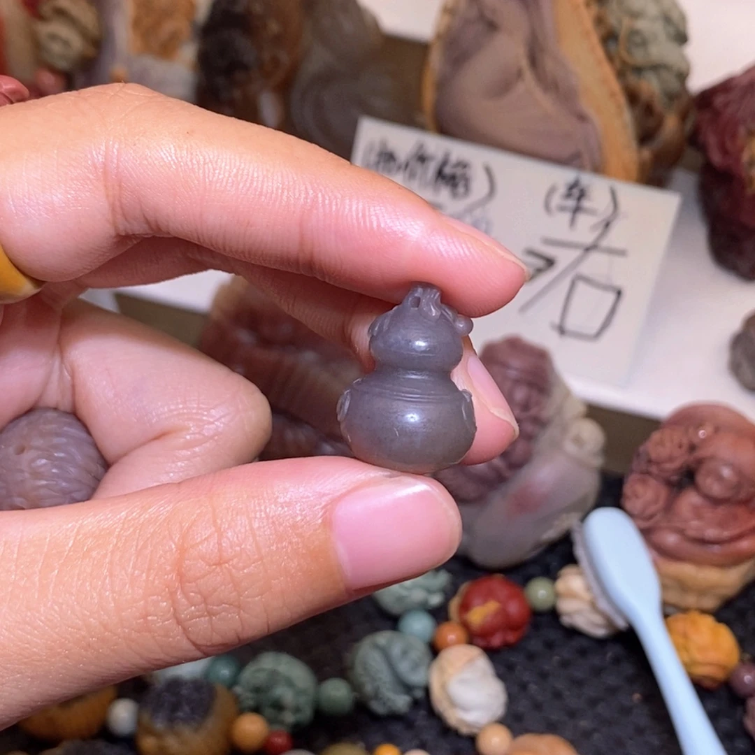 石英质玉（阿拉善玉）未镶嵌手链