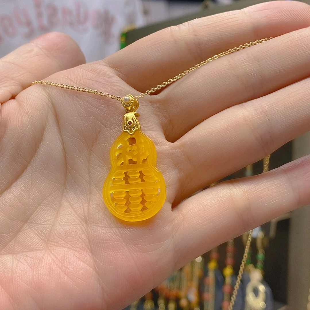 合金翡翠耳饰翡翠