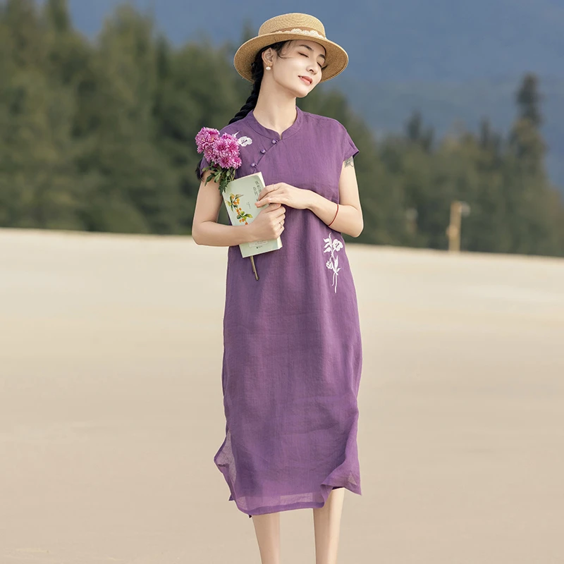 高端苎麻连衣裙女2025新款夏季文艺绣花新中式改良旗袍裙棉麻薄款