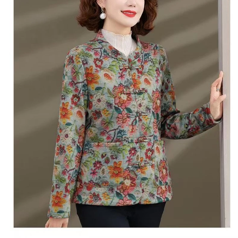 2025春秋新中式国风减龄碎花盘扣减龄时尚妈妈装中老年气质小外套