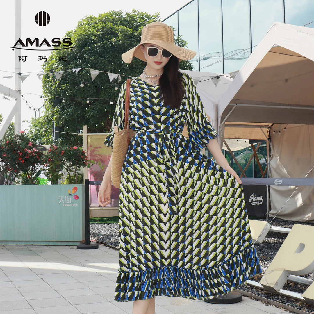 阿玛施AMASS夏季新款气质优雅V领宽松连衣裙女（附腰带）5500538