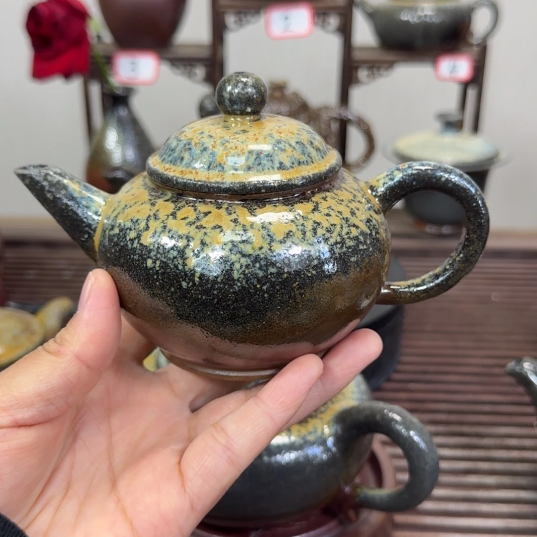 明***专紫砂茶壶紫泥制作