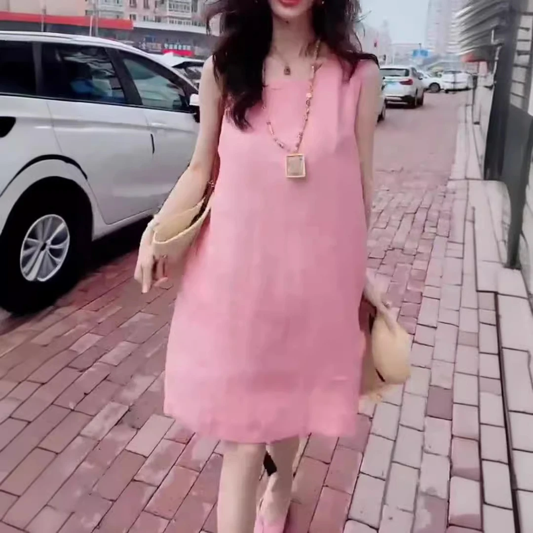 中年女装2025夏季新款韩版黄色无袖连衣裙胖mm遮肚显瘦妈妈裙子