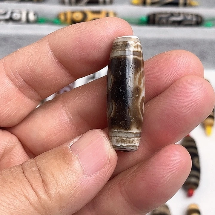 玛瑙/玉髓颈饰合金