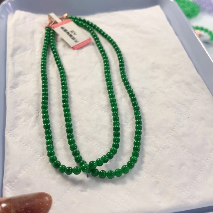 翡翠未镶嵌颈饰项链