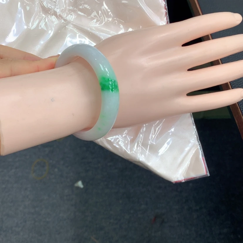 【闪购商品】翡翠手镯未镶嵌?翡翠