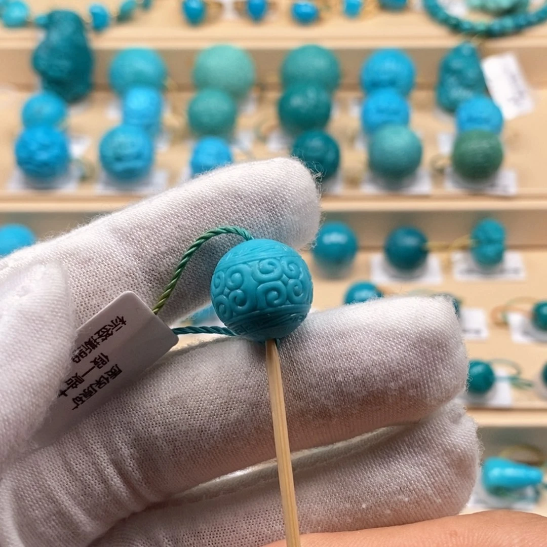 绿松石未镶嵌精品原矿高瓷绿松石