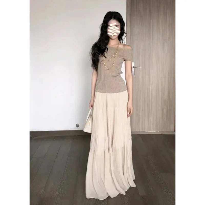 2025春季新款时尚高级感修身一字领针织上衣气质高腰半身裙二件套