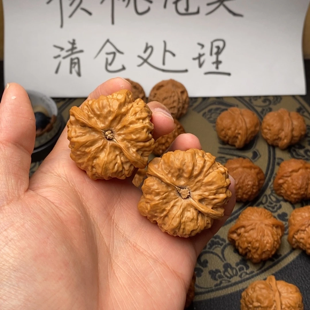 文玩核桃吊坠小**p蛤蟆42