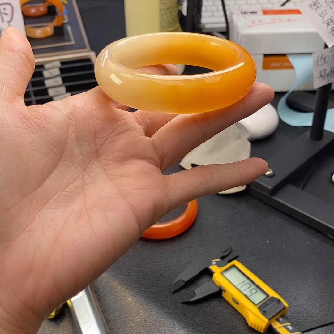 44号奶油底必入56.8冲