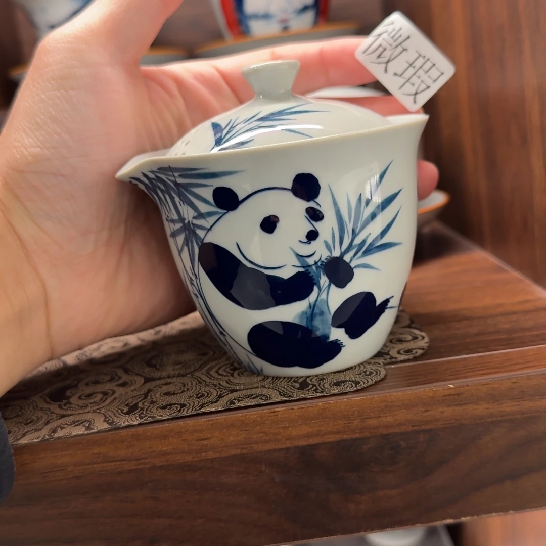 釉下手绘茶具微瑕