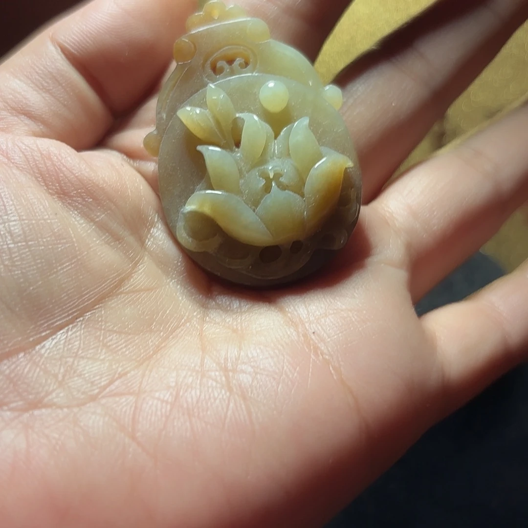 和田玉颈饰未镶嵌原创