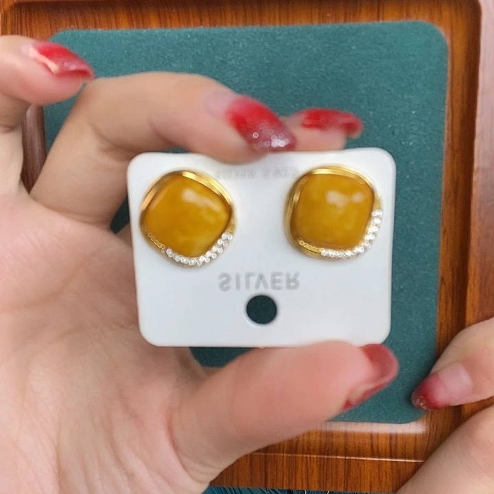 银S925镶嵌蜜蜡耳饰耳钉
