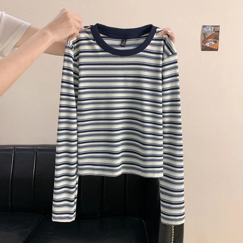 设计感条纹正肩圆领长袖t恤女秋季新款时尚洋气拼色打底衫上衣潮