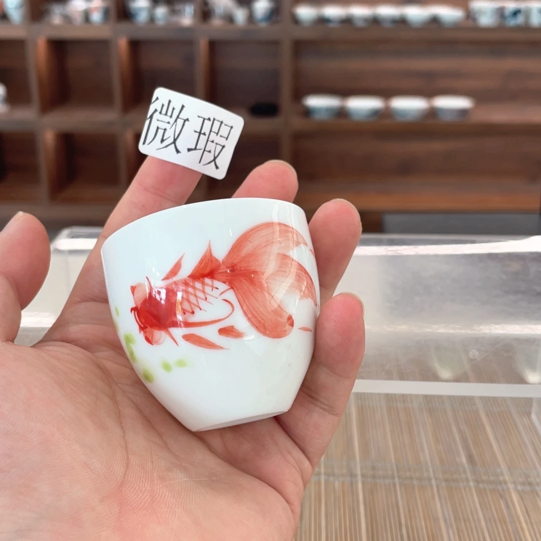 釉下彩纯手绘有瑕