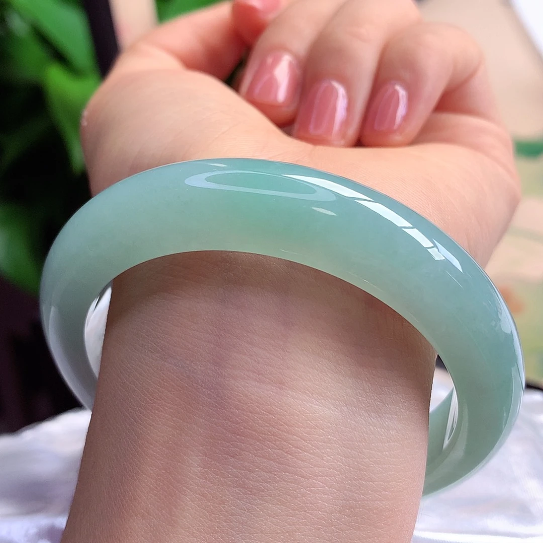未镶嵌手镯翡翠56-57圈口完美满绿甜美治愈系3号