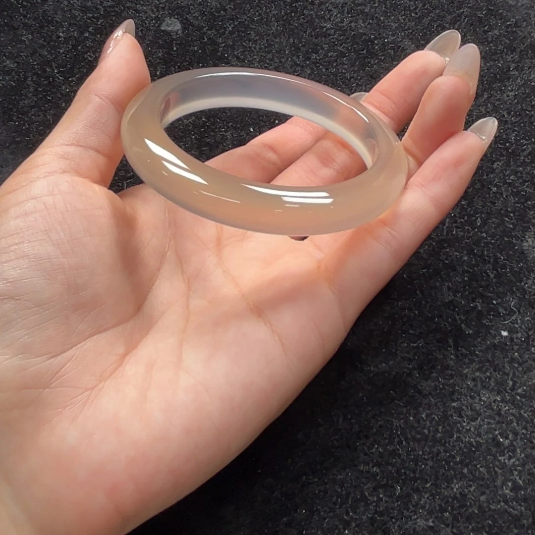 手镯玛瑙/玉髓未镶嵌