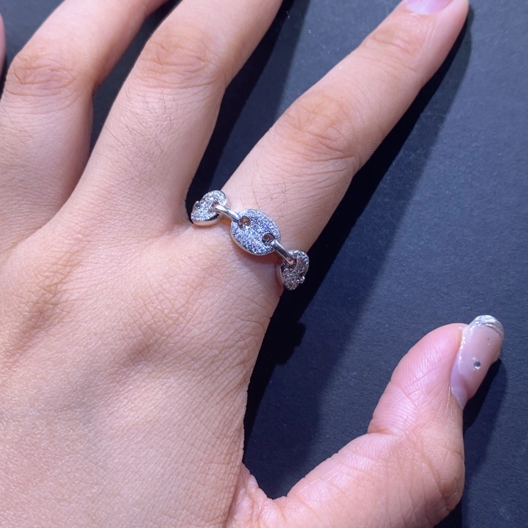 钻石18K金镶嵌戒指/指环k白三个猪鼻子戒指