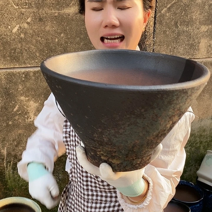 紫砂花盆瑕疵口28高18