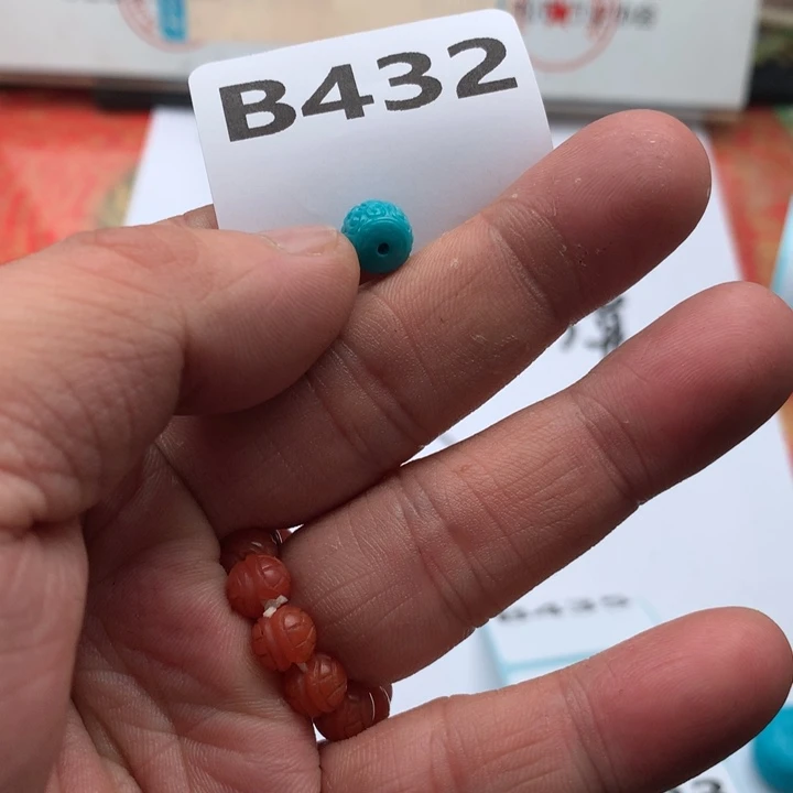 南红玛瑙未镶嵌珠宝奇石