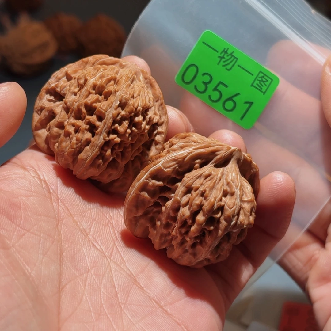 文玩核桃把件蓟县楼