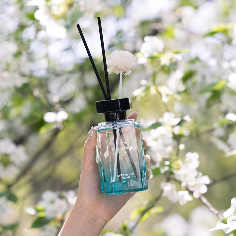 UT她蔚蓝香薰持久卧室客厅无火香薰清新空气