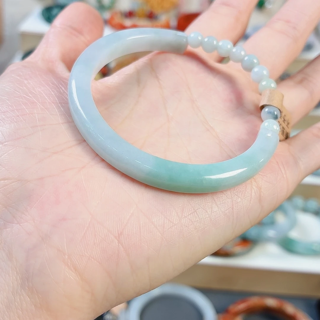 翡翠未镶嵌手链福利