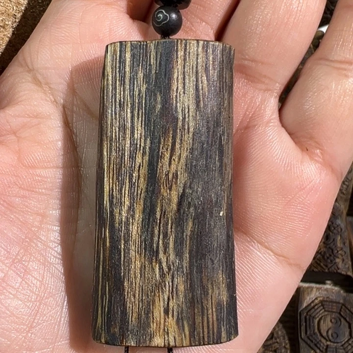 沉香沉香碎屑绿棋楠沉香牌10克