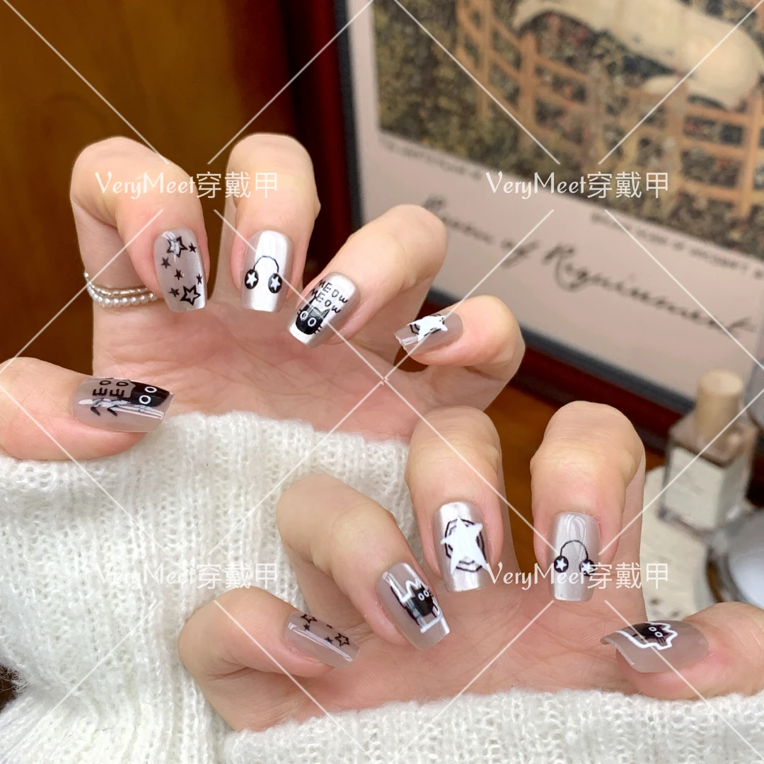 VeryMeet穿戴甲猫眼卡通甜酷猫猫可爱ins少女心短款美甲贴P75