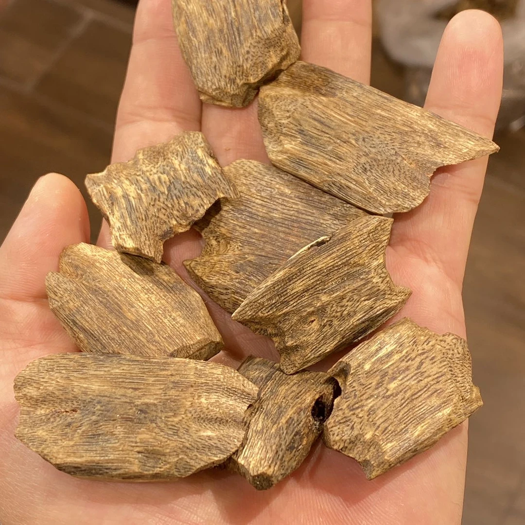 【佳哥严选】 J71853-沉香随形吊坠-多样性发其一-36*21mm左右