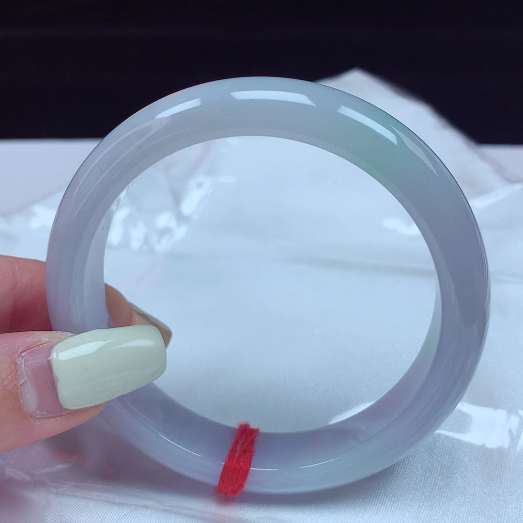 翡翠手镯未镶嵌57圈