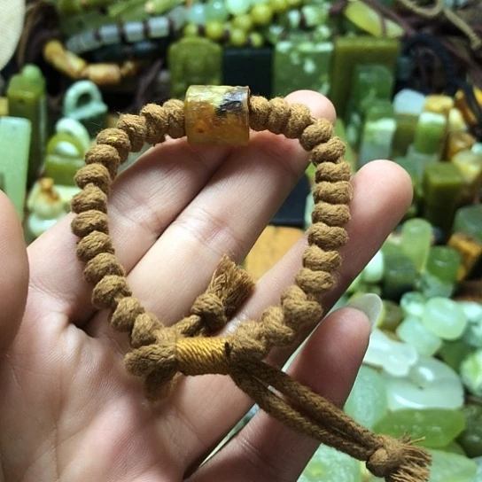 未镶嵌岫玉吊坠岫