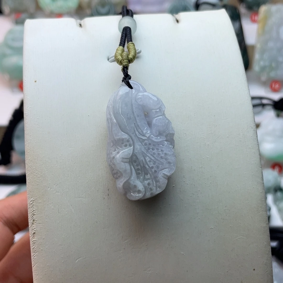 【闪购商品】翡翠未镶嵌颈饰白菜