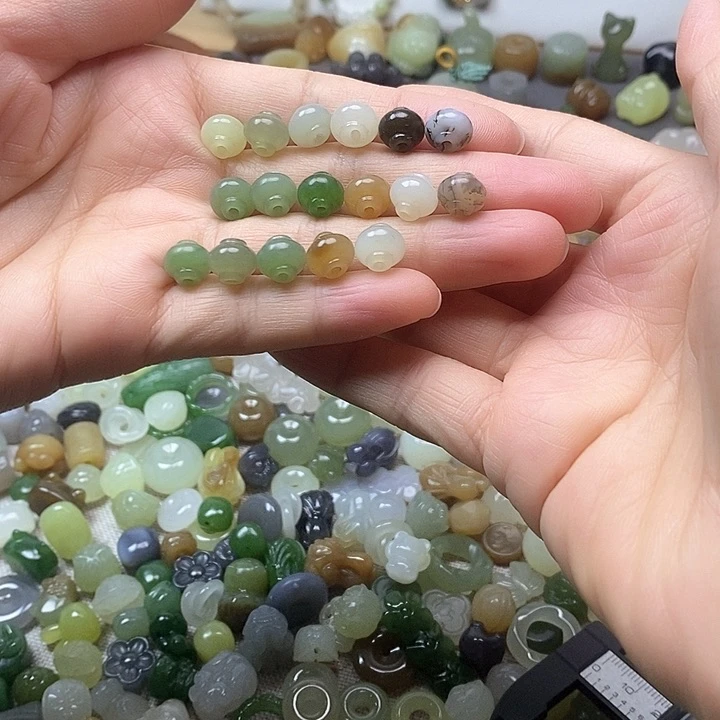 未镶嵌和田玉挂件灯笼珠19.9一个多样性发其一