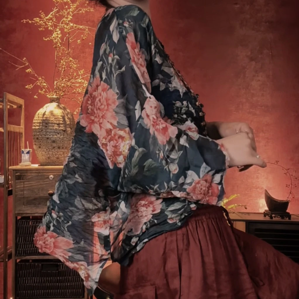 小妖精～圆领蘑菇扣套头上衣（衣长65胸围160）