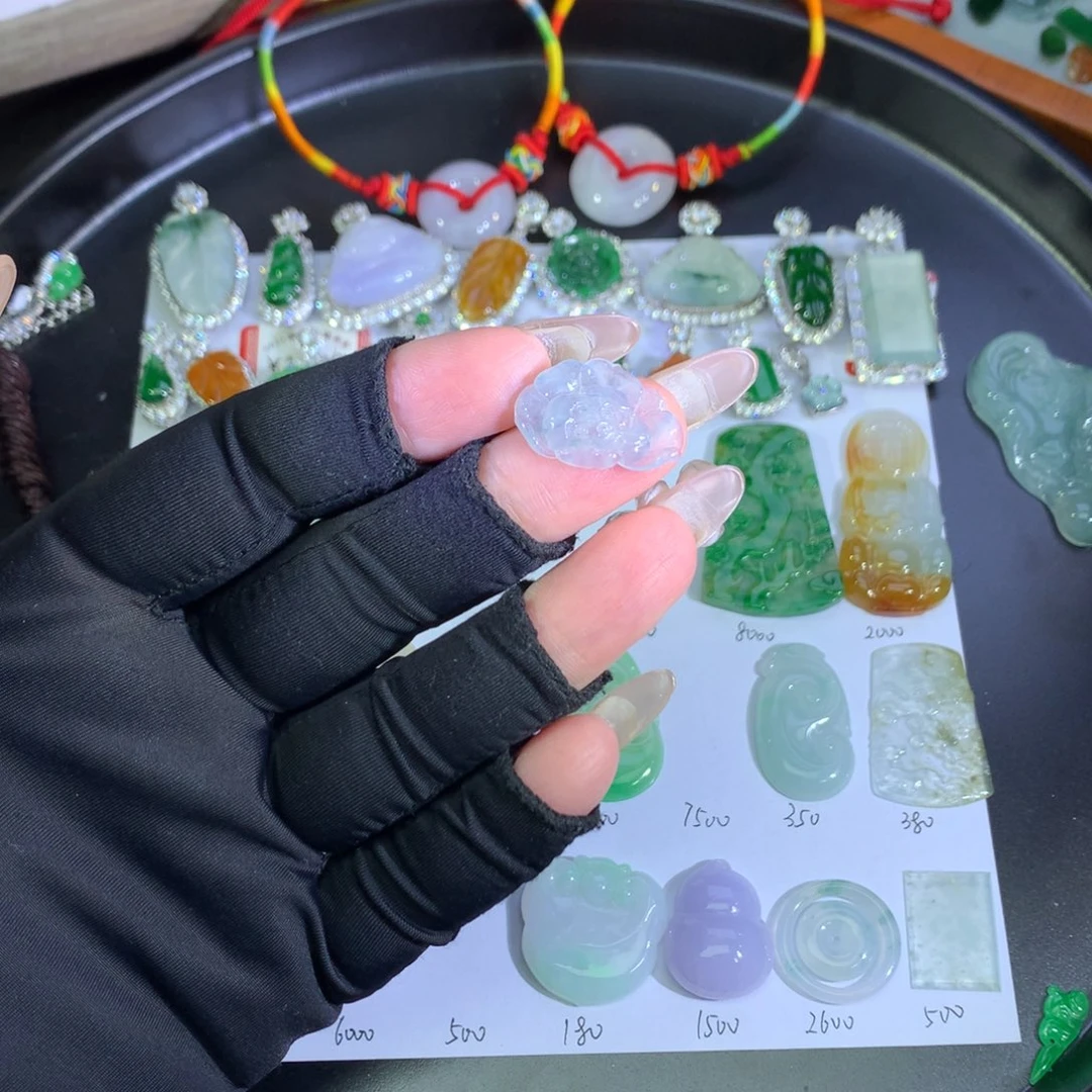 翡翠未镶嵌吊坠(不含链)冰莲花