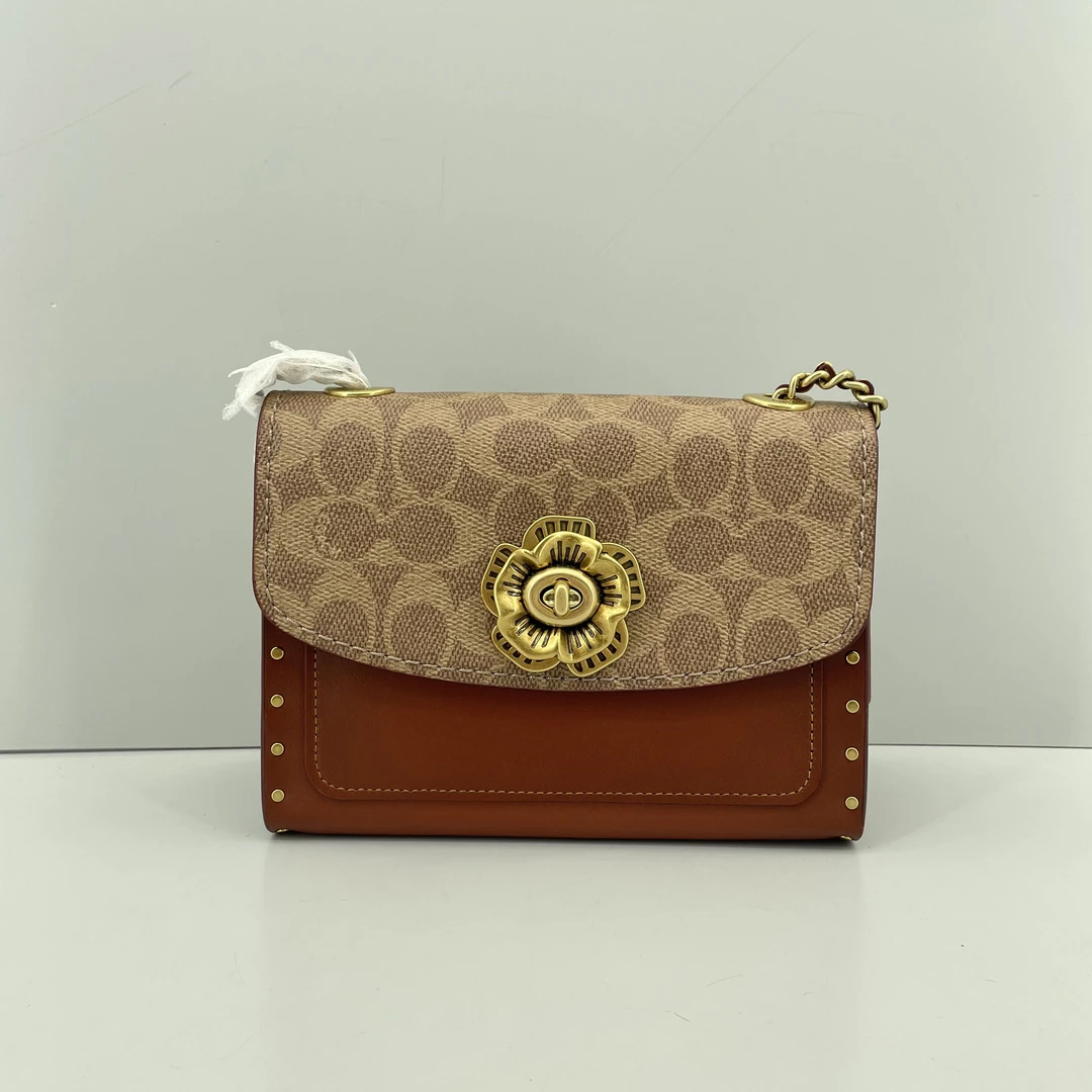 99新 COACH/蔻驰 parker18红棕老花山茶花包 18*14*8cmE011706