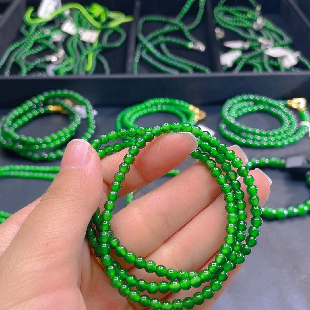 翡翠未镶嵌颈饰