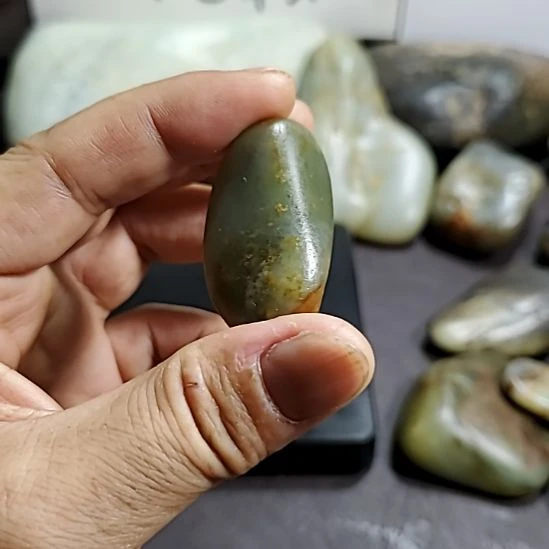未镶嵌和田玉把件