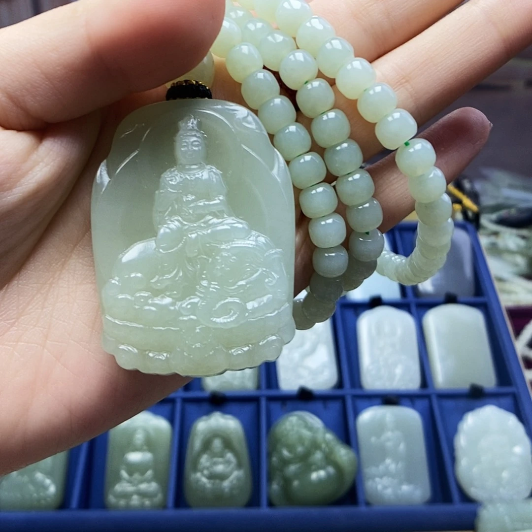 和田玉颈饰未镶嵌香***_