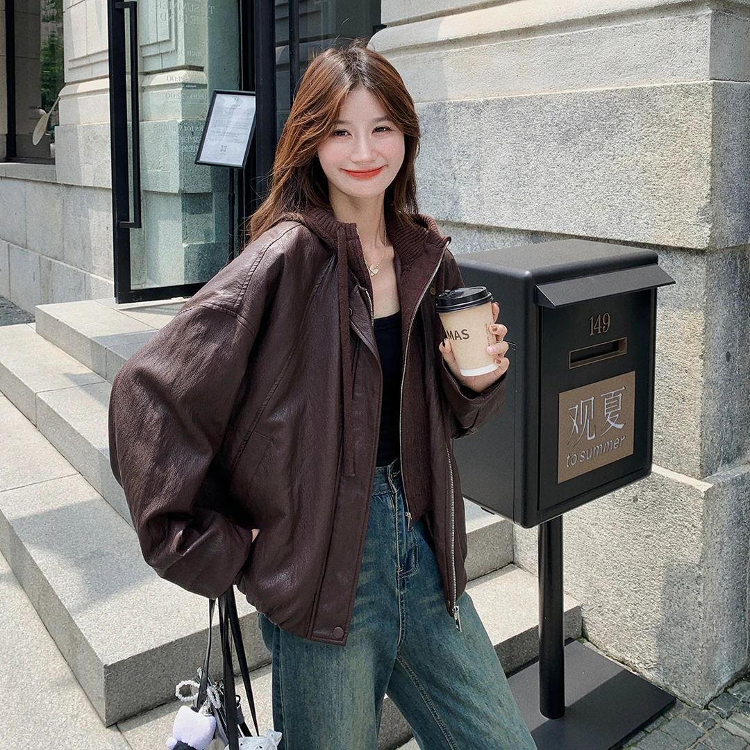 设计感针织连帽拼接皮衣短外套女2025秋季高级感小个子夹克机车服