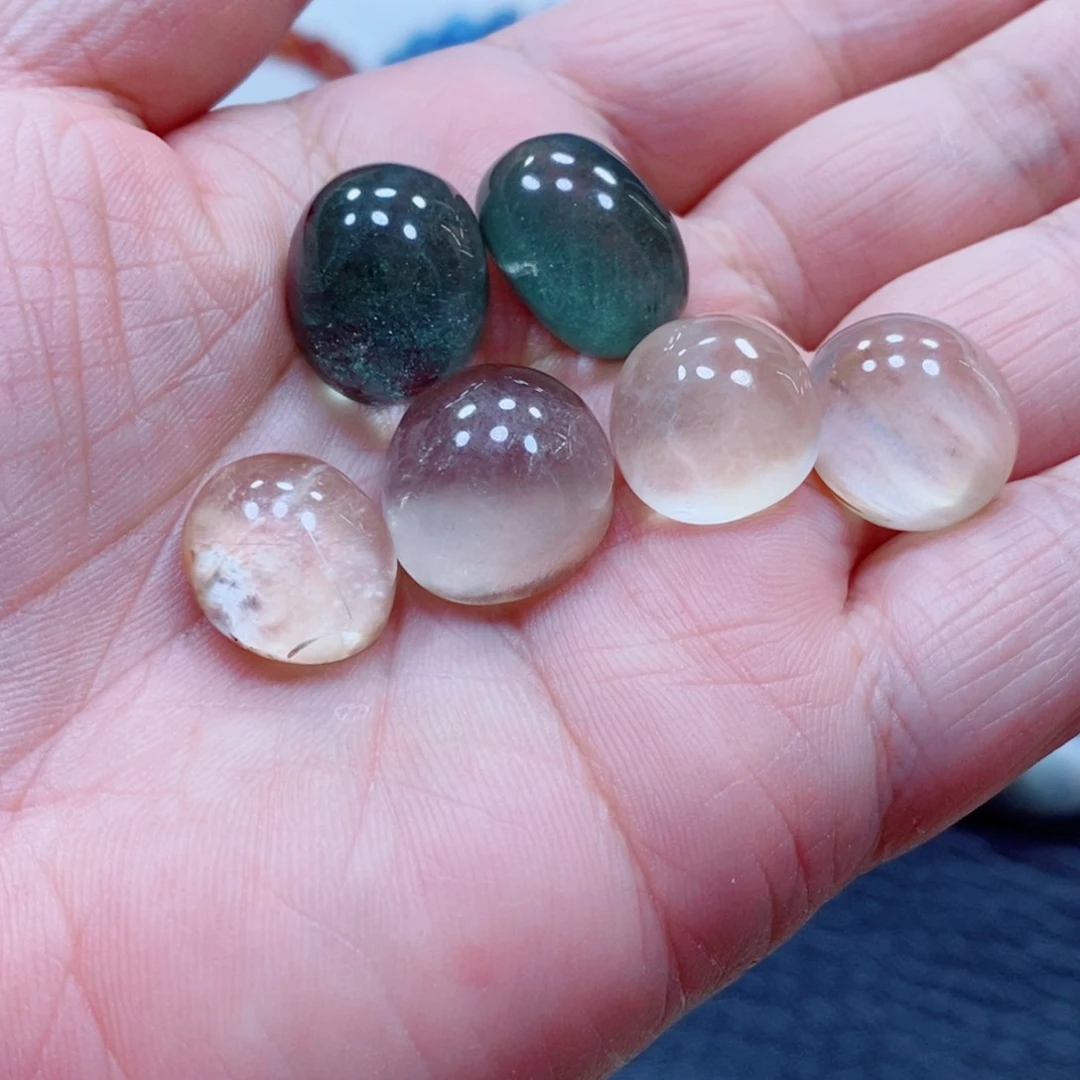 颈饰未镶嵌水晶哈**?水晶